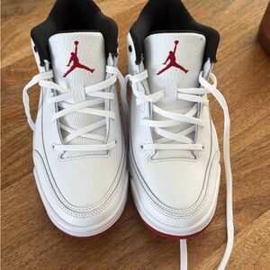 Jordan Kids Sneakers in White and Red